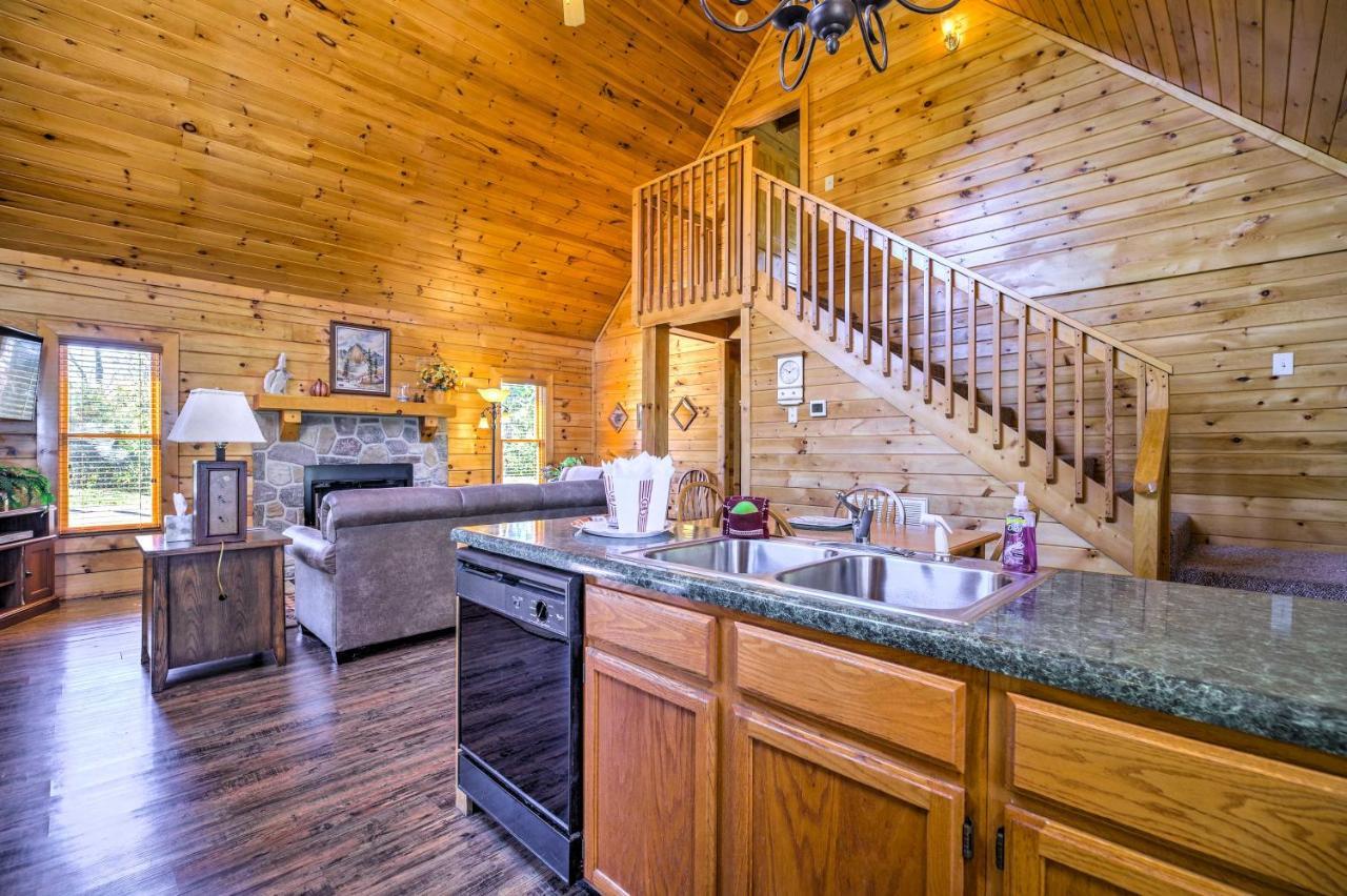 Sevierville Retreat Private Hot Tub And Lake Views! Экстерьер фото